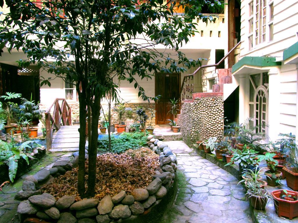 Hotel Alpine Crest 강토크 외부 사진